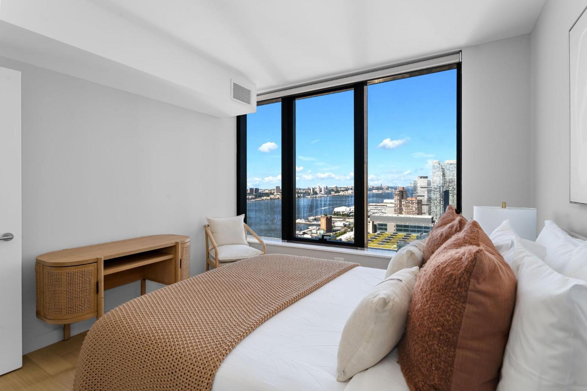 Modern Stylish 2Br 2Ba Apartment In Hudson Yard Нью-Йорк Экстерьер фото